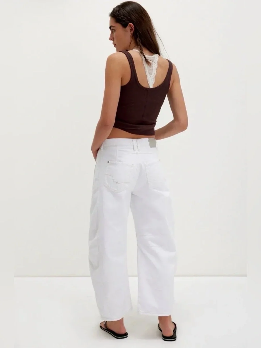 We The Free Good Luck Mid-Rise Barrel Jeans in Optic White in Size 24 NWOT